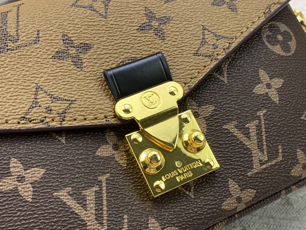 ルイヴィトンバッグ素材ディテール